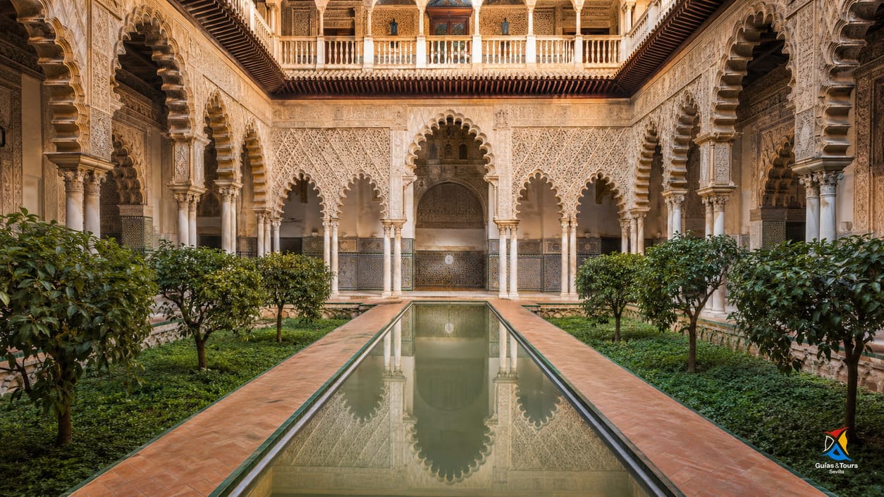 Real Alcázar de Sevilla — Patio de las Doncellas