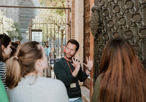Guía en Tour a medida en Sevilla